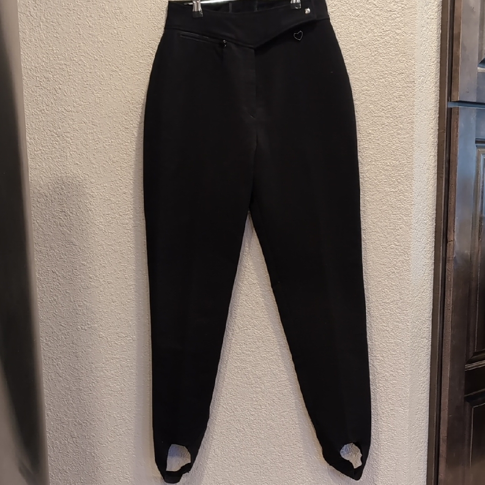 W27 Obermeyer Softshell stirrup pants